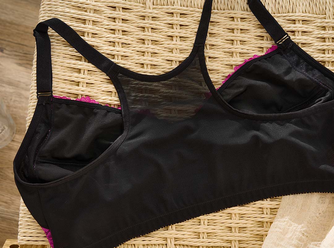 Racerback Bra with Lace and Mesh Contrast