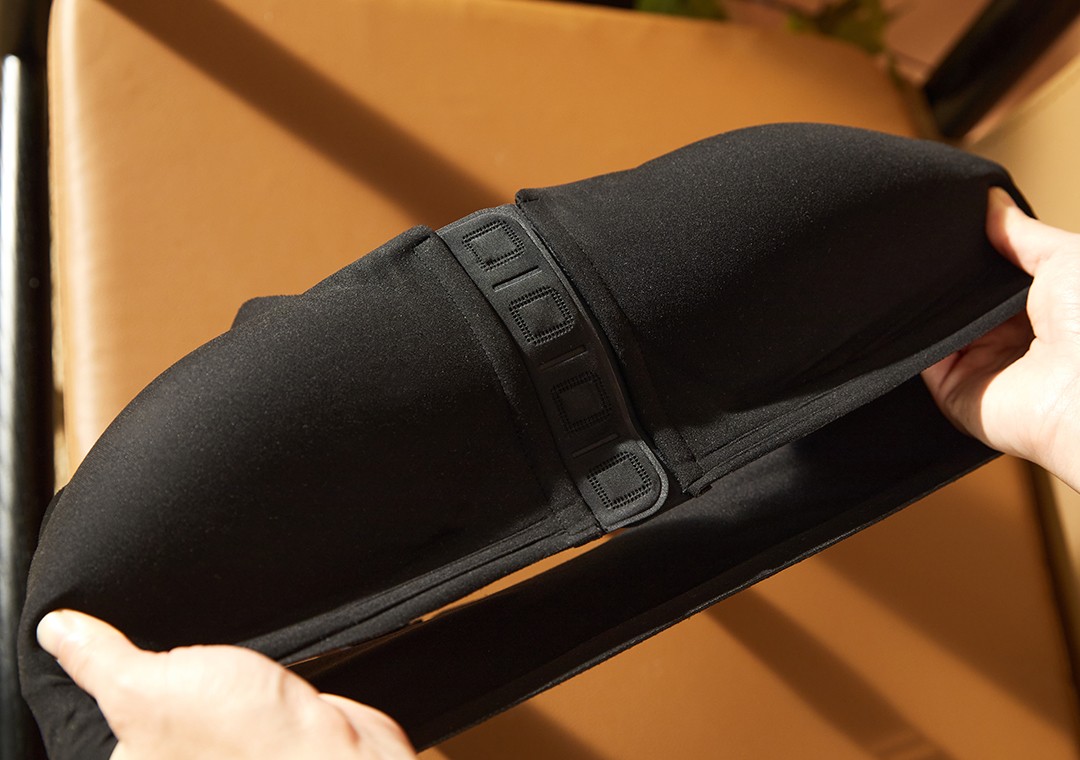 Comfortable seamless underwire bra